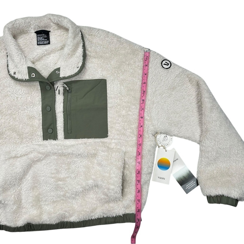 NWT Vuori Cozy Sherpa Popover Dune Size Large VW549 - Picture 13 of 16
